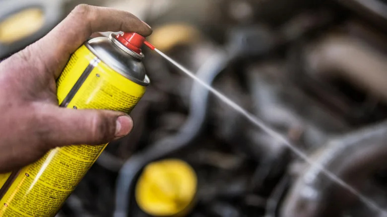 What Does Fogging Oil Do To An Engine?