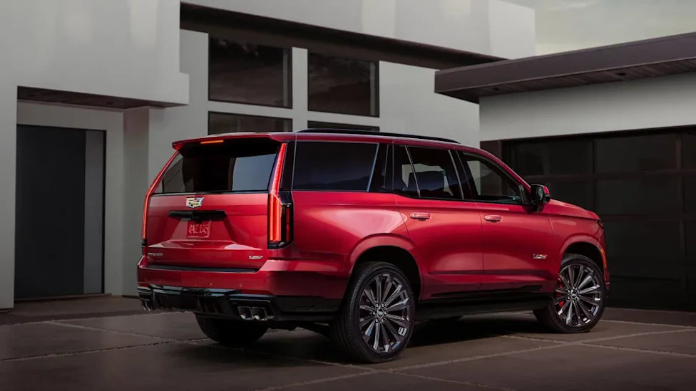 Cadillac Offers Hot Escalade-V Lease This May