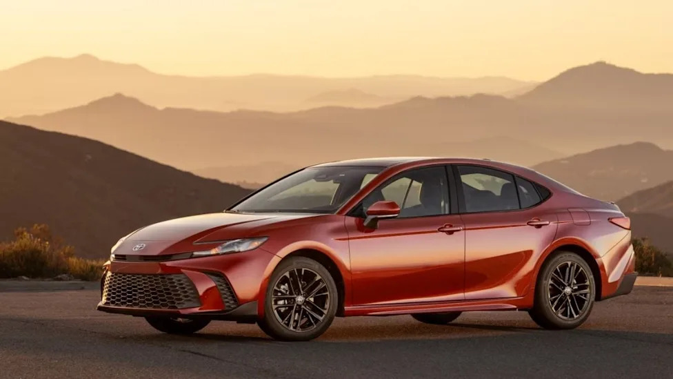 Expert Says These Are the Best Cars To Buy in Your Early 20s