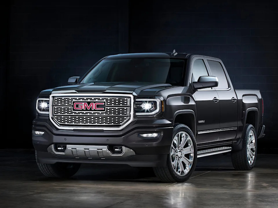GM Recalls Silverado and Sierra Trucks Over Airbags That Can Rupture