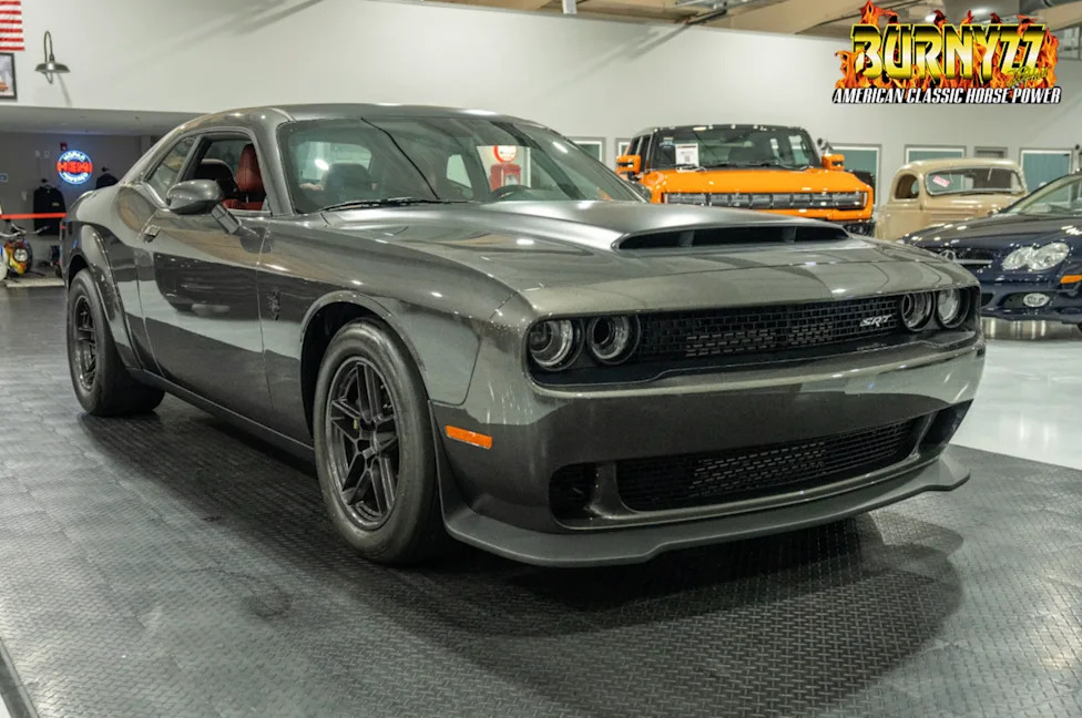 Dodge, This 956-Mile Dodge Demon 170 Is A 1,025-HP Last-Call Thunderbolt