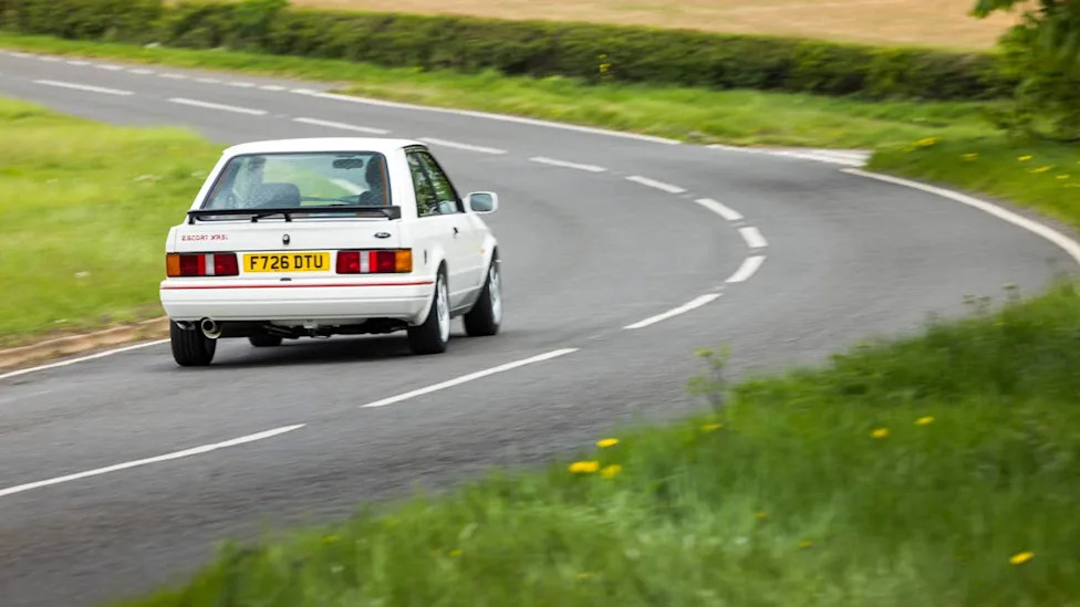 Ford Escort XR3i Restomod Turns An ’80s Hot Hatch Into The Car Fans Remember