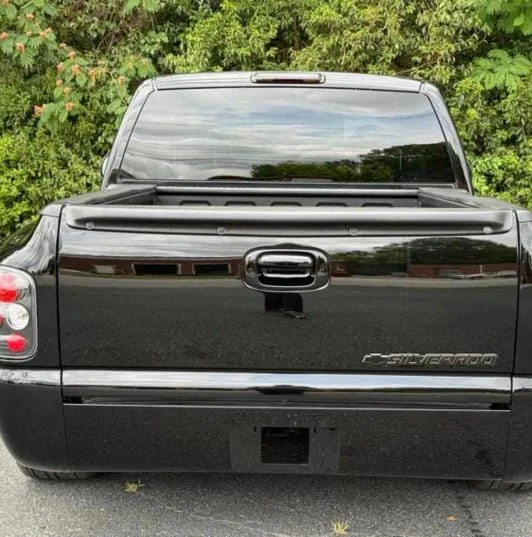 This Lowered 79k-Mile 2001 Chevy Silverado 1500 LS Is A Clean Street Truck Ready For Auction