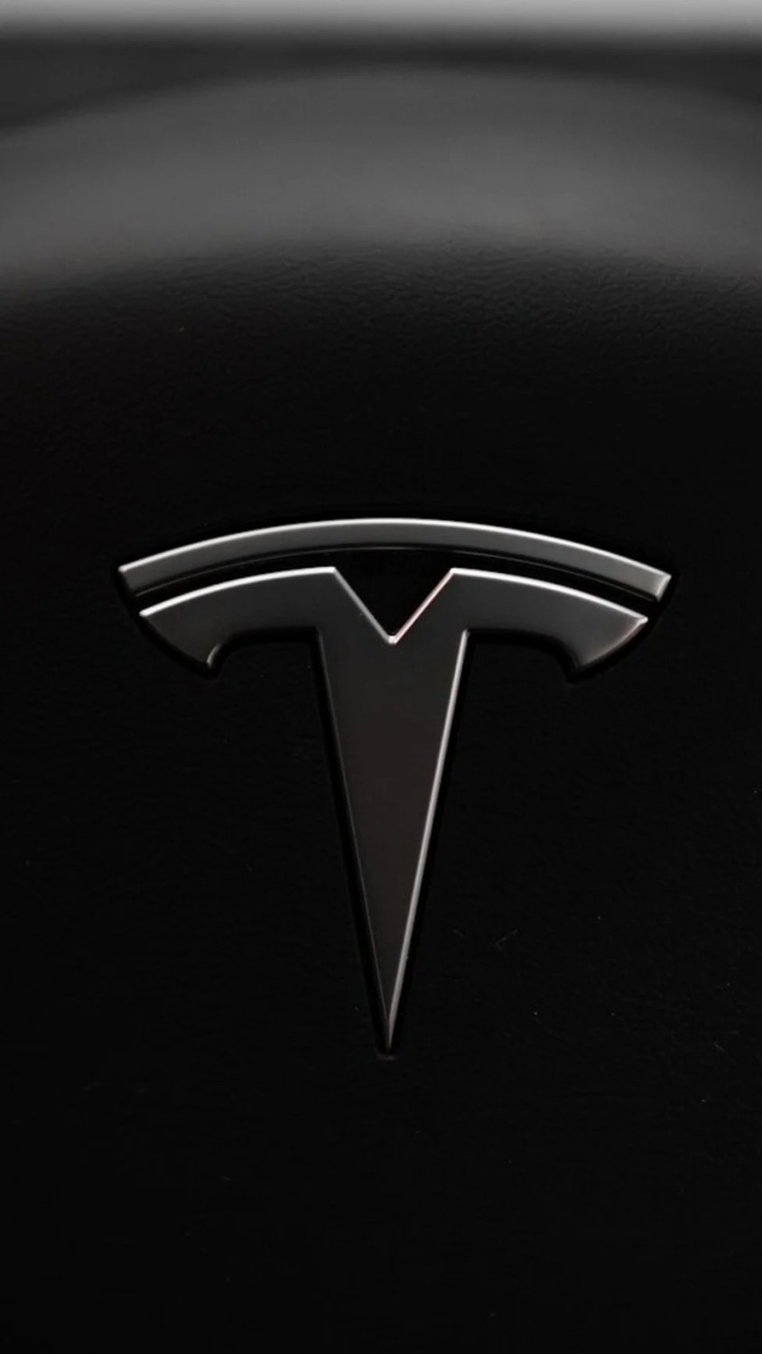Tesla, Tesla FSD Red-Light Probe: What NHTSA's 2.88 Million-Car File Actually Says
