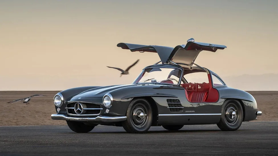 This Restored 1955 Mercedes-Benz 300 SL Gullwing Is Ready for Broad Arrow's Las Vegas Auction