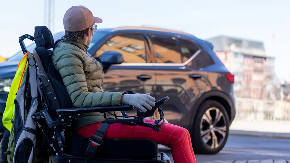 Tesla, Tesla wants to be the first company to offer wheelchair-accessible autonomous vehicles