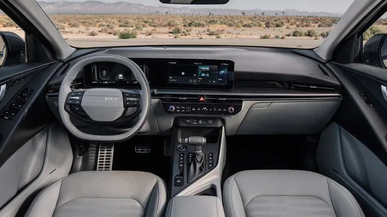 2027 Kia Niro Hybrid Refresh Looks Like An Improvement, But Drops EV And PHEV Models