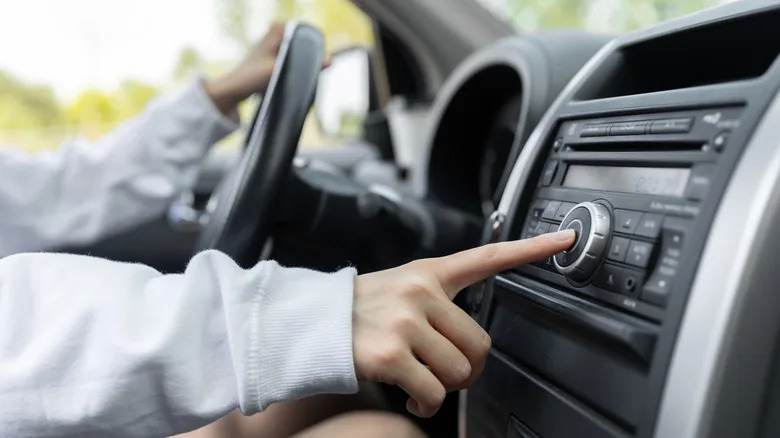 Which Tech Upgrades Are Worth Making To Your Car's Old Sound System?