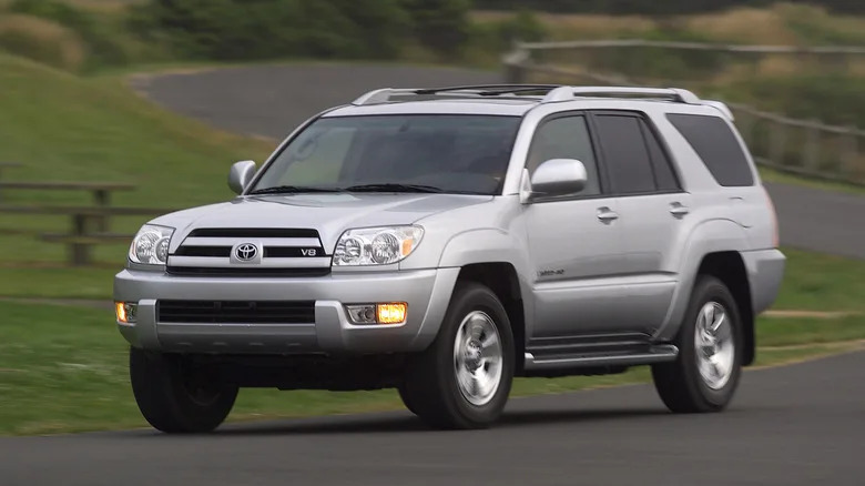 Which Toyota 4Runner Generation Used A V8 Engine?