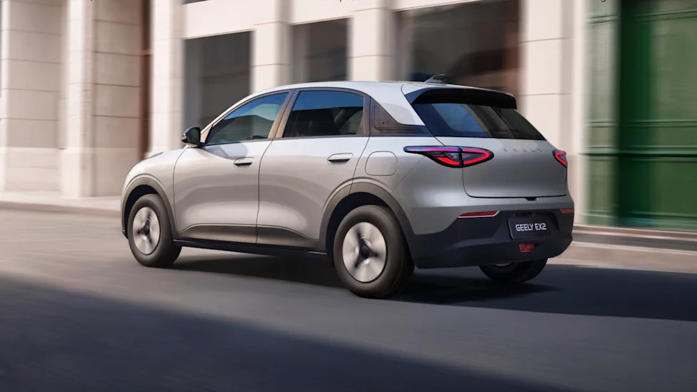 China's best-selling EV now offers up to 298 miles of range for as low as $9,500
