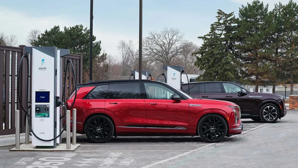 America Added Fewer EV Fast-Charging Stations In Q2. Here’s Why That’s Not Bad News