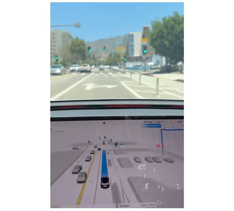 Tesla, Tesla Autopilot Vs. FSD Explained – And What Can Go Wrong