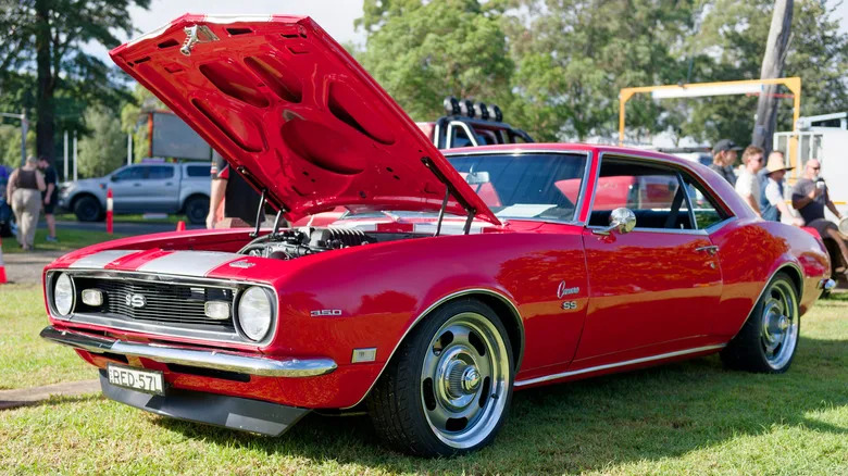 What's The Difference Between The Pontiac 350 &amp; Chevy 350 Engine?