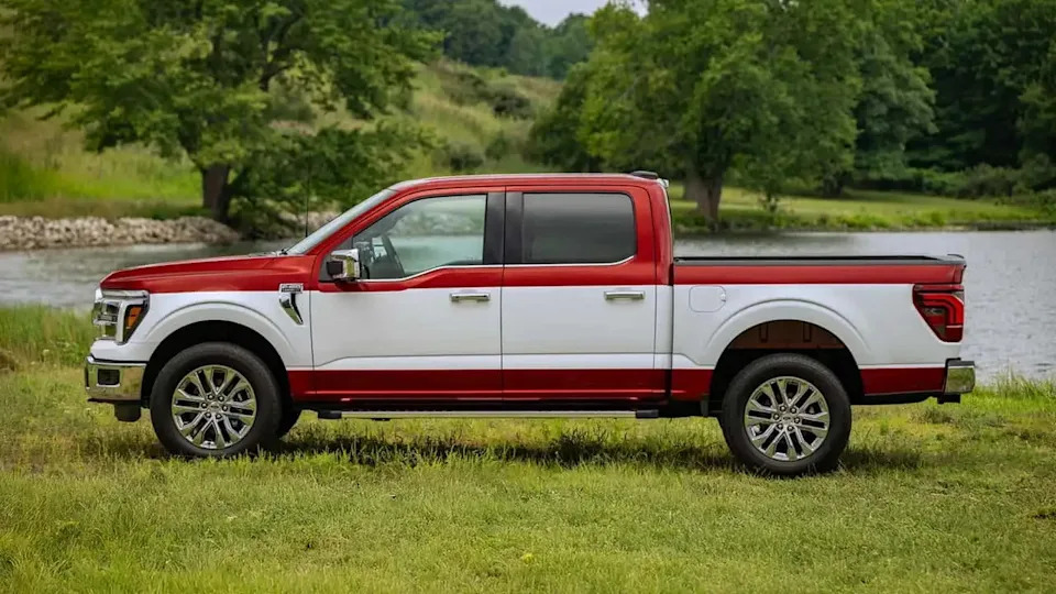 Ford Now Offers Trucks With Retro-Style Two-Tone Paint... But Is It Worth The Cost?