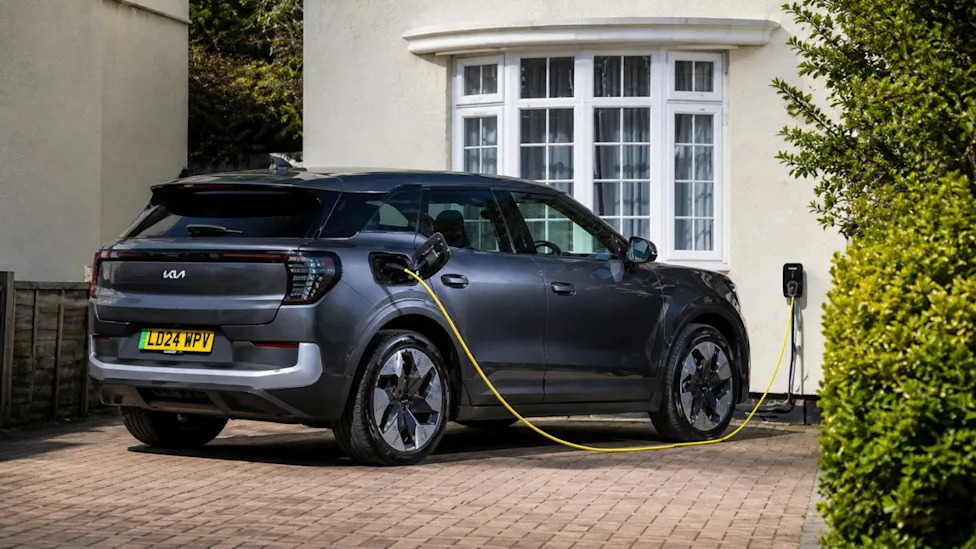 High-Mileage EVs May Be More Reliable Than Petrol Cars, Study Finds