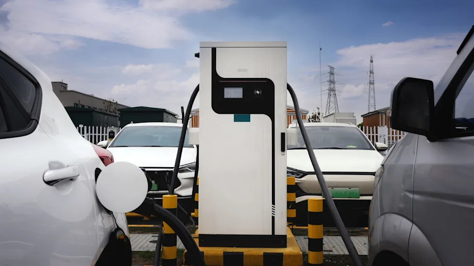 Tesla, Battery, Driver put 247,000 miles on his Tesla, and its battery still handles 260-mile trips