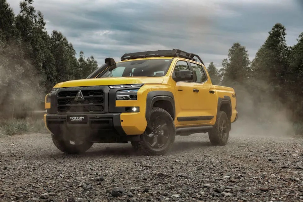 Mitsubishi Is Bringing a Pickup Back to America With Nissan's Help