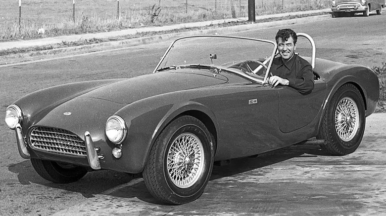 Was The 1962 Shelby Cobra CSX 2000 Really Repainted To Fool The Press?