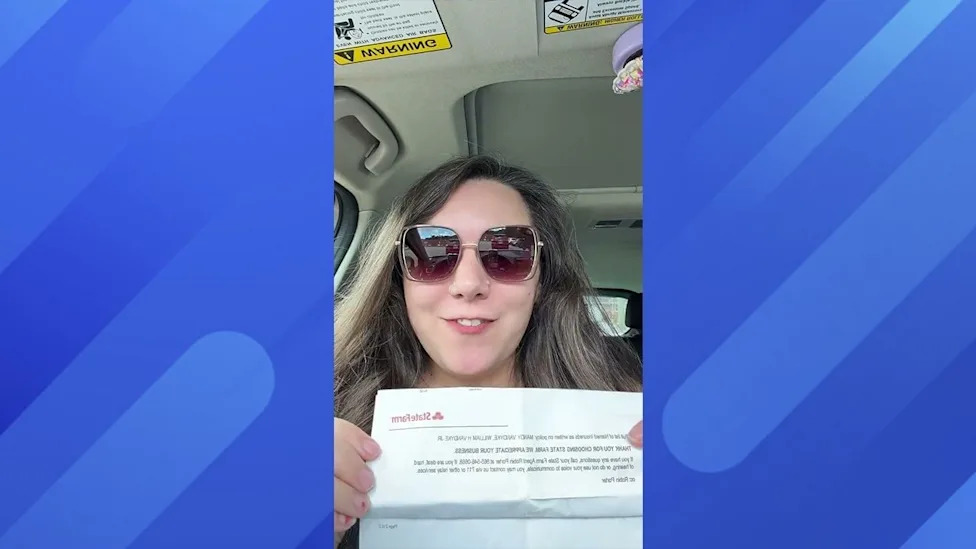 Woman Says Her Roadside Assistance Was Cancelled After 17 Years... Because She Actually Used Her Roadside Assistance