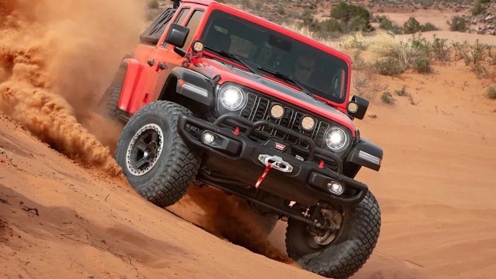 Jeep Scrambler SRT Could Revive The V8 Open-Air Truck