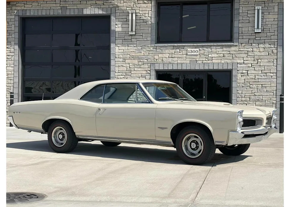 Pontiac, This 26-Year-Owned Tri-Power 1966 Pontiac GTO Hardtop Is Chasing No-Reserve Bids on Hagerty Marketplace