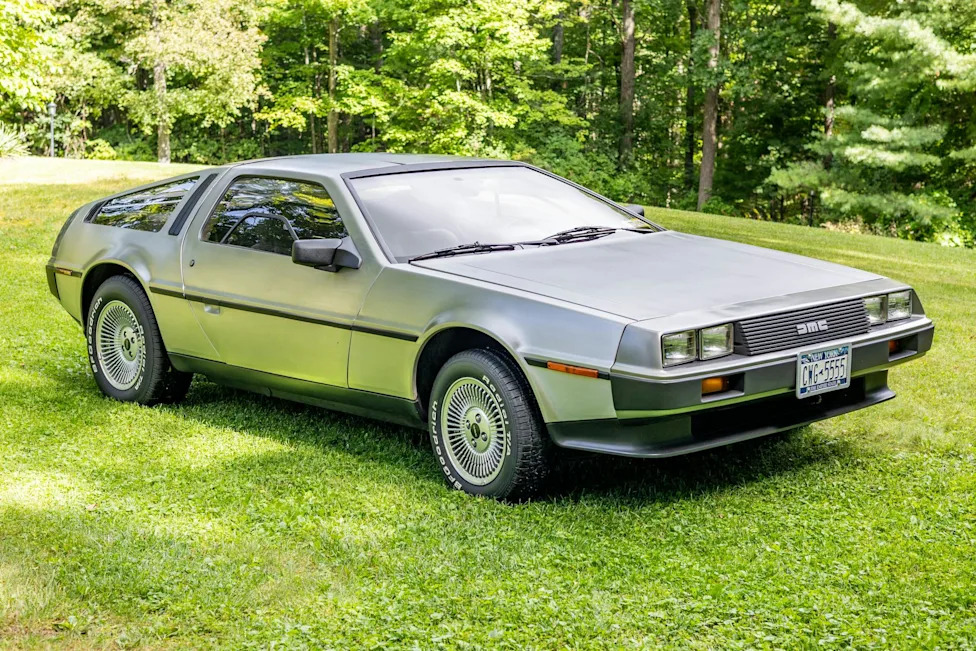 37-Years-Owned 1981 DeLorean DMC-12 Five-Speed Is Bidding Well Below Hagerty's Price Guide