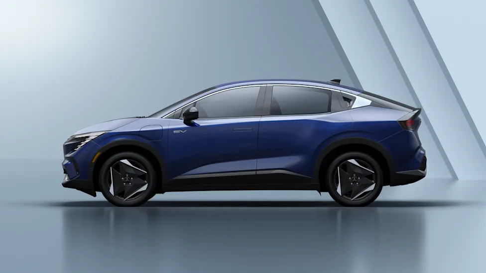 Mitsubishi Has Once Again Reused the Eclipse Name on an SUV, This Time on a Rebadged Nissan Leaf