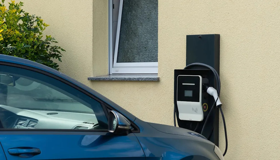 EV owner says Level 2 charger outlet nearly zapped dad, and others warn standard plugs can melt