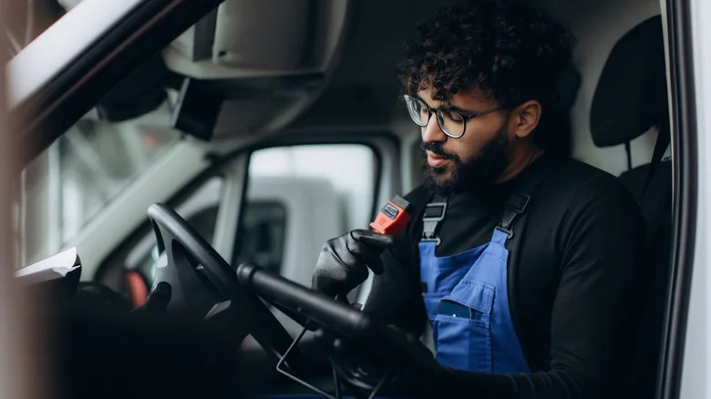 When (And Why) Did Automakers Switch To CAN Bus Systems For Vehicle Electronics?