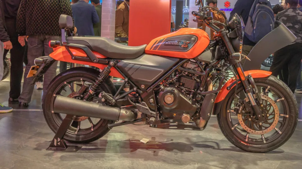 Why Are Single Cylinder Motorcycle Engines Called 'Thumpers'?
