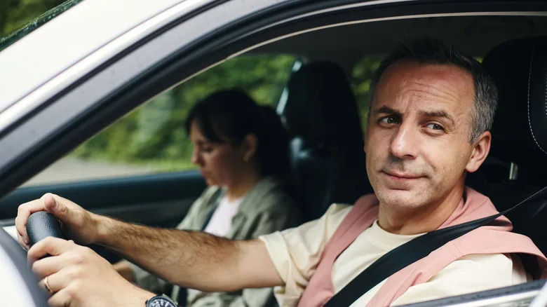 Does Driving With The Windows Down Use More Gas? It's Complicated