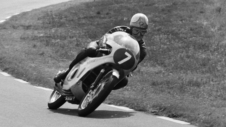 This 18,000-RPM Marvel Is The Smallest Inline-6 A Manufacturer Ever Put In A Motorcycle