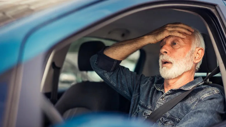 Illinois Decides Old People Don't Actually Need Mandatory Driving Tests To Renew Their Licenses Anymore