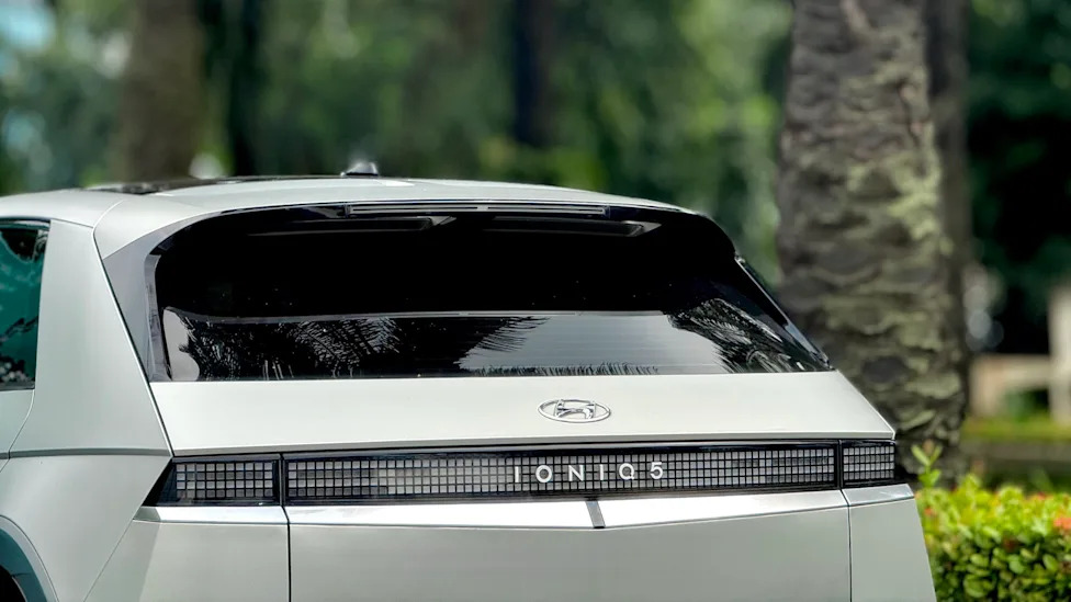 Ioniq 5 owner says insurance rate fell twice after trading up from a 9-year-old gas car