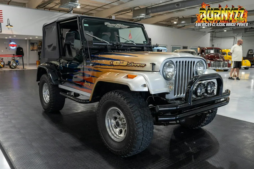 Jeep, No-Reserve 1982 Jeep CJ-7 Packs a 305 V8, a 5-Speed, and Custom David Palmer Paint