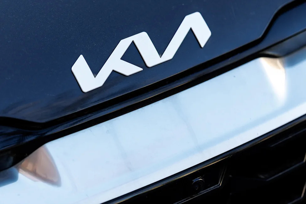 Kia, Kia recalling almost 463,000 Tellurides that may catch fire in motion or parked