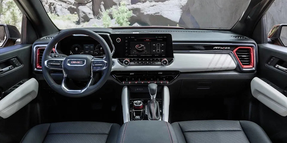 GMC Canyon Falls Short In Two Key IIHS Safety Tests