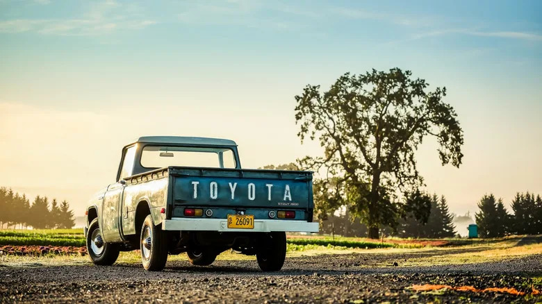 Why Was The Toyota Stout Discontinued &amp; Which Pickup Truck Replaced It?