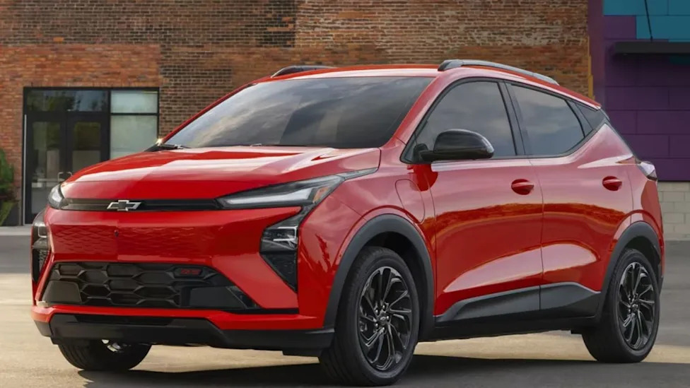 America's Cheapest EV Didn't Make It an Hour Before Something Broke