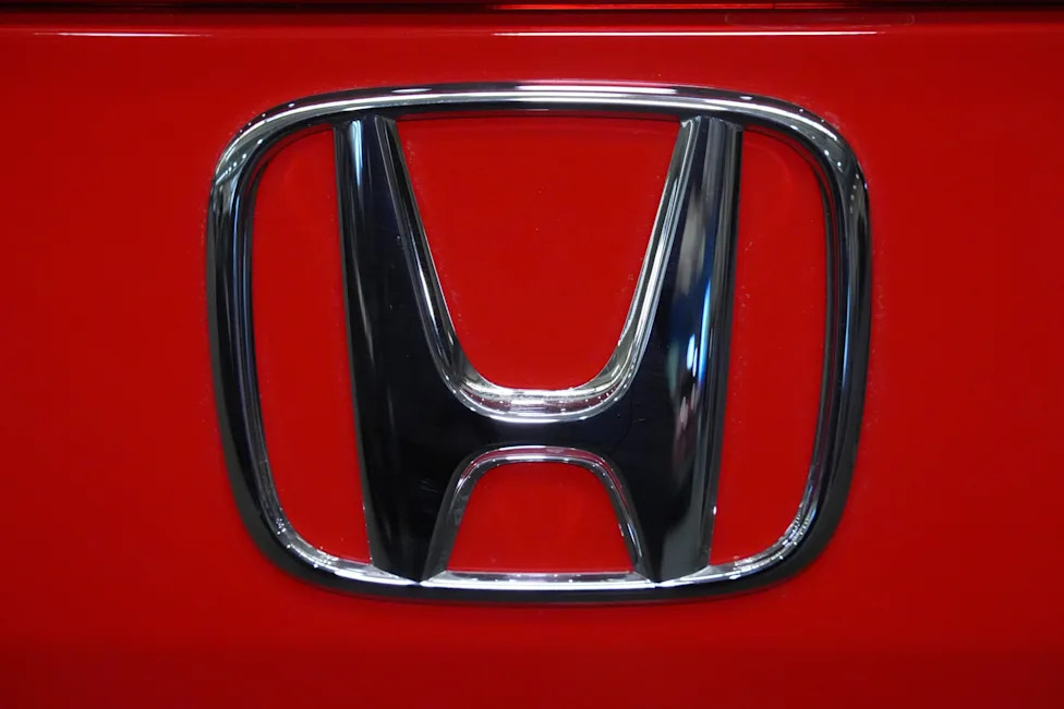 Honda, Honda recalls more than 880,000 cars due to a problem with rear suspension components