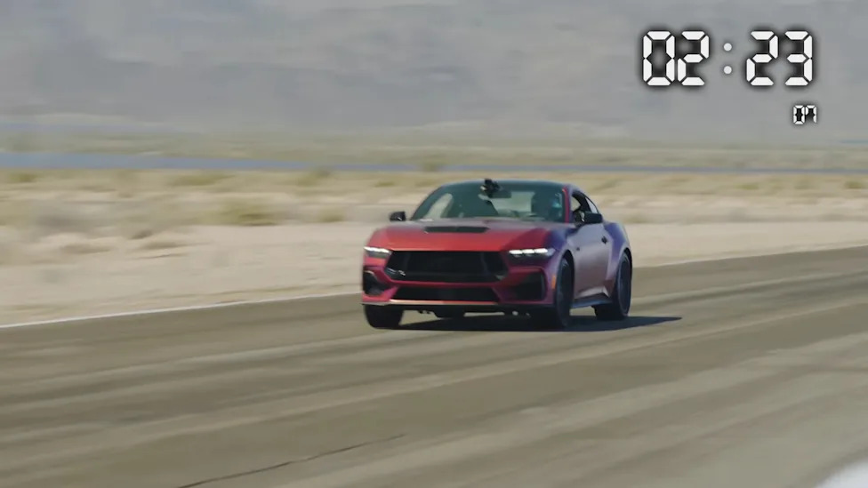 This Is How a Simulator Compares to a Real Track-Day Experience