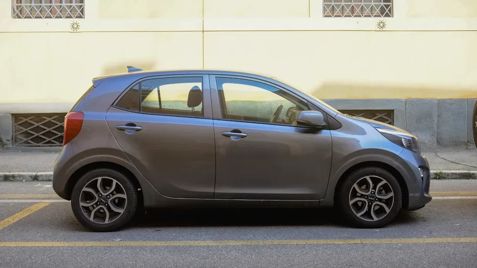 Kia, Kia's last cheap gas car is headed for extinction as a $20,000 EV moves in