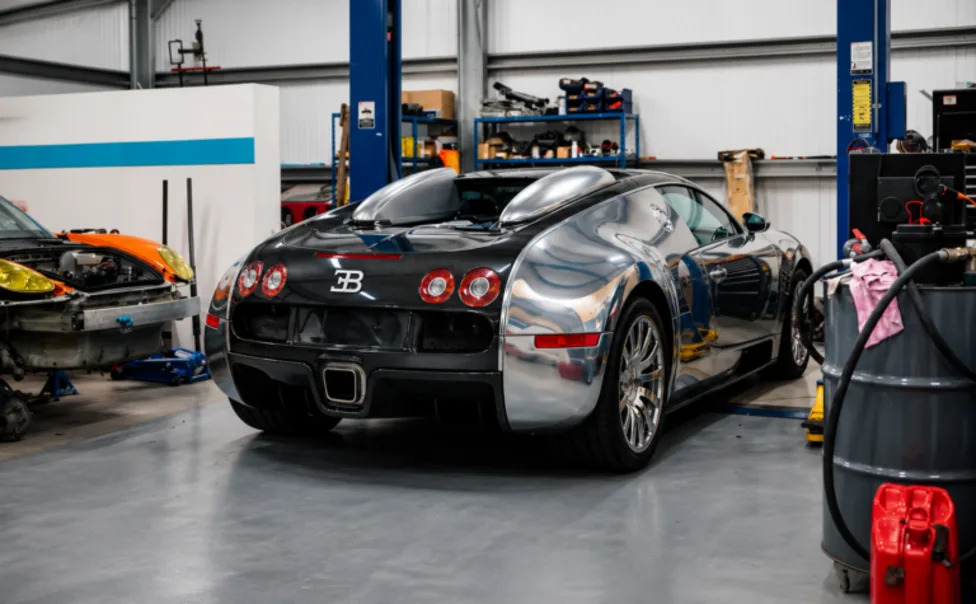 Bugatti, Bugatti Veyron, A Hidden 20-Year-Old Feature Saved This £900,000 Bugatti Veyron Project