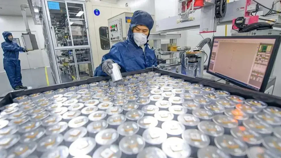 CATL To Mass-Produce Sodium-Ion Batteries In 2026 — Targets 370+ Miles Range