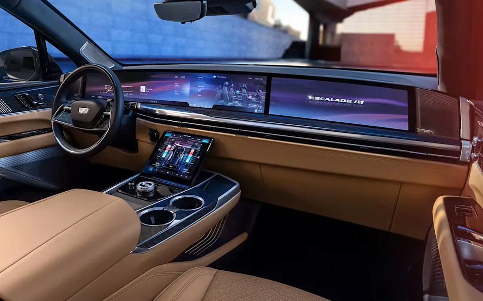 2027 Cadillac Escalade IQ Gets New Blacked-Out Flagship Trim