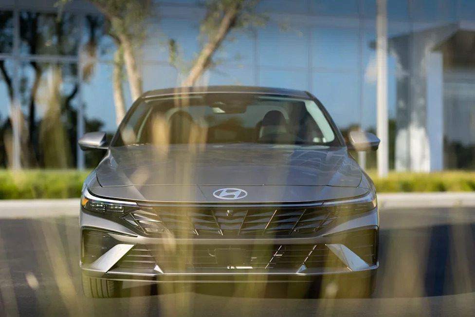 Car thieves are counting on your summer vacation—here's how to stop them