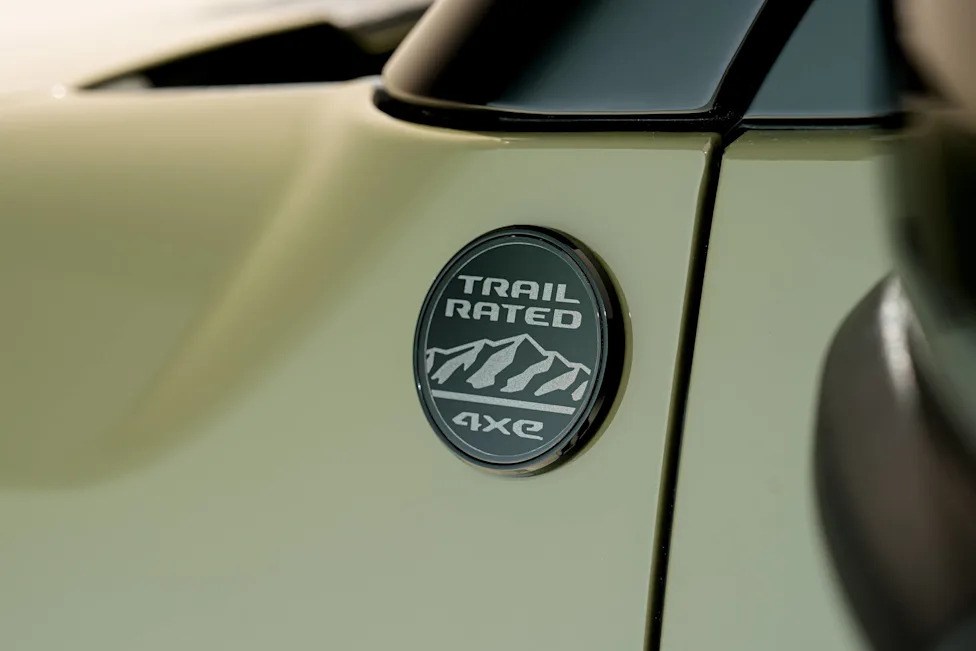 Jeep Recon Gets More Power but Loses 20 Miles of Range