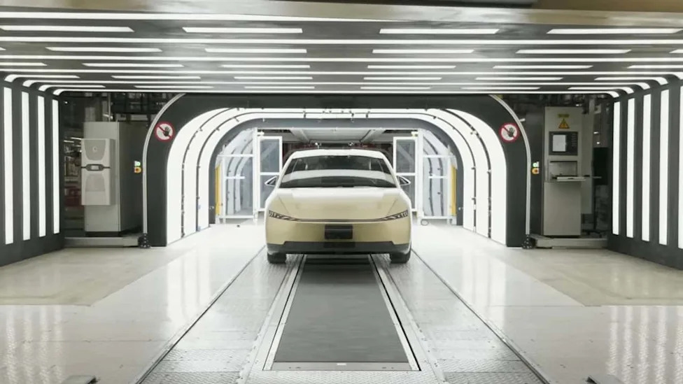 Waymo Takes A Not-So-Subtle Shot At Tesla’s Self-Driving Strategy