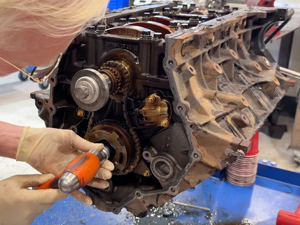 The Tiny Part That Can Bring Ford’s Godzilla V8 Down