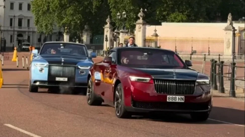$64 Million of Rolls-Royces Shown Off in London